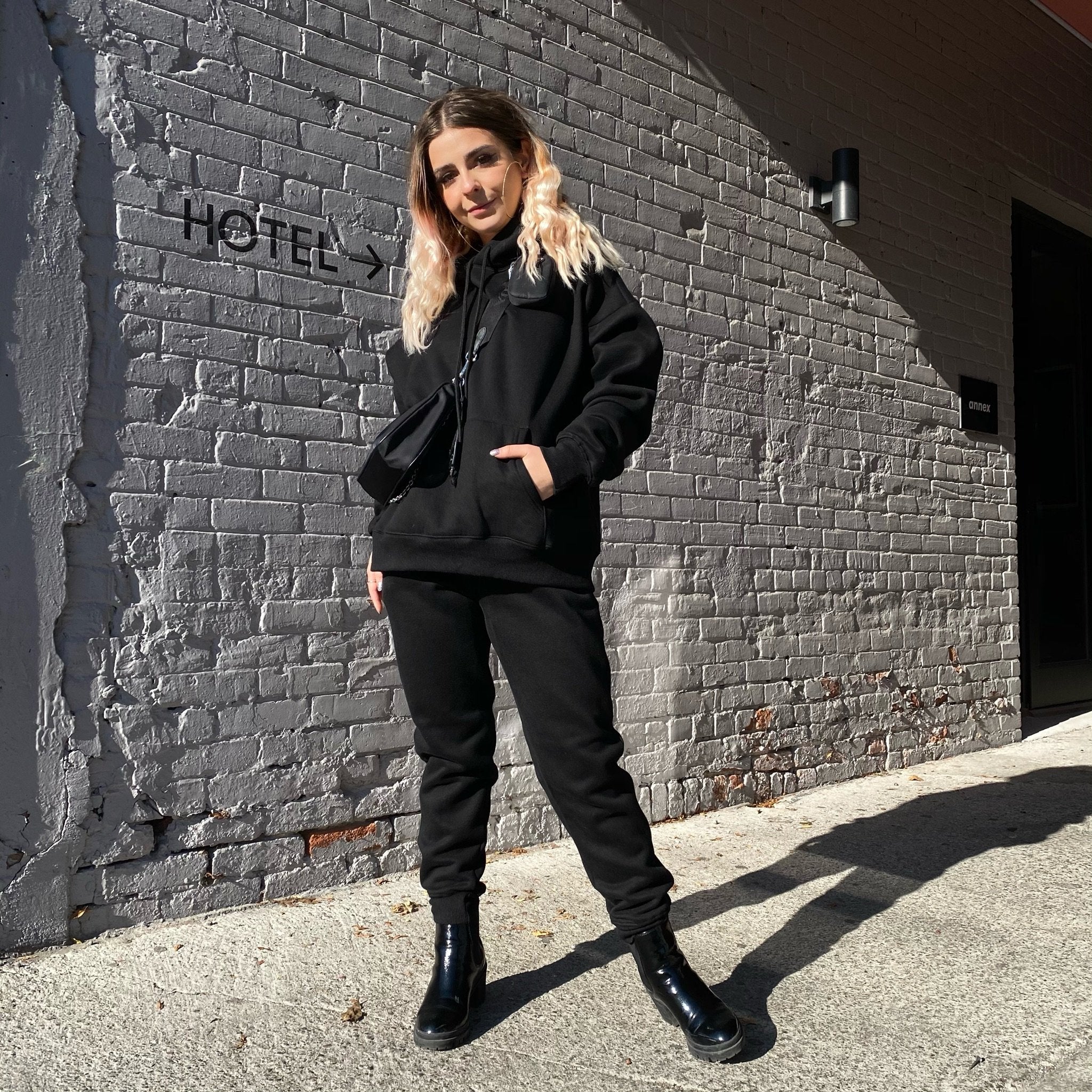 GIRLFRIEND Jogger Risque Clothing