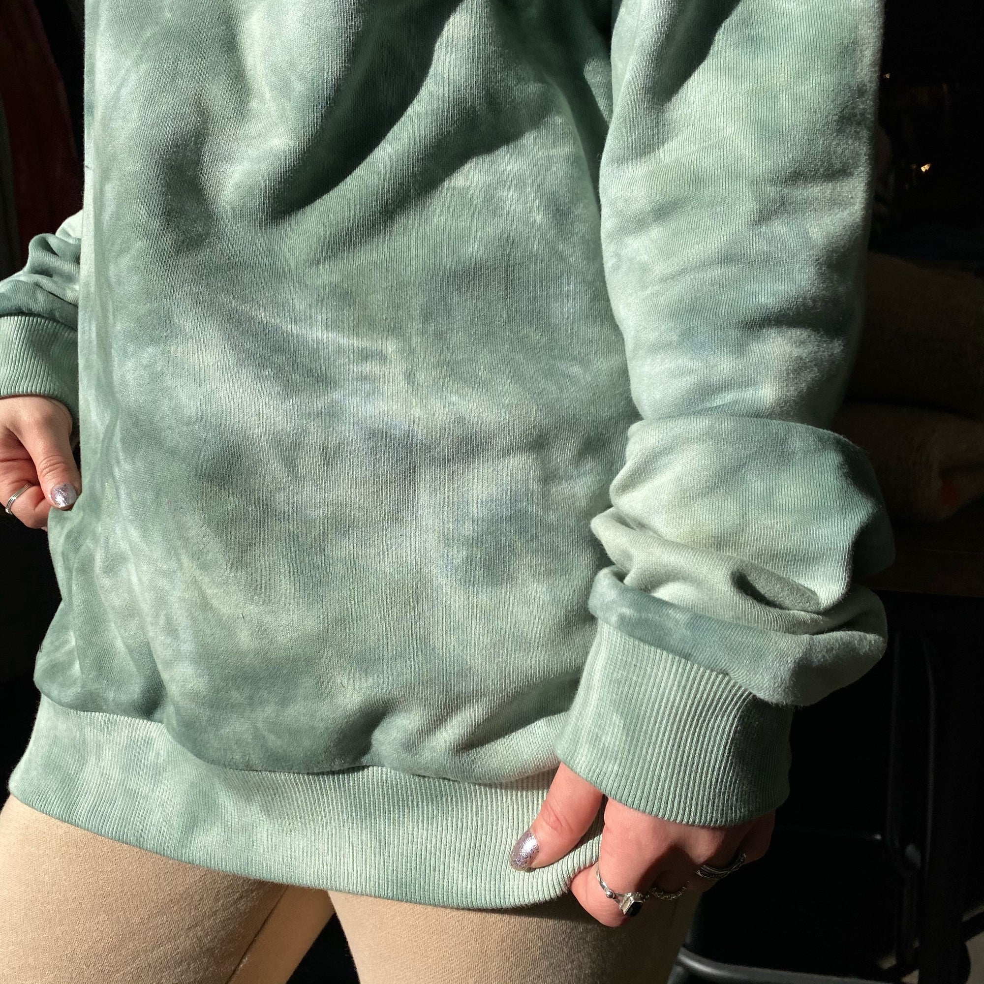 BENNY Tie Dye Crewneck Sweatshirt