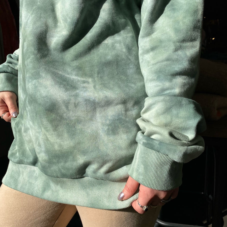 BENNY Tie Dye Crewneck Sweatshirt