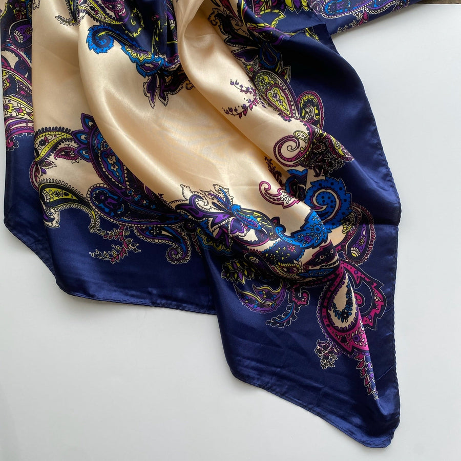 NAIROBI Paisley Print Scarf