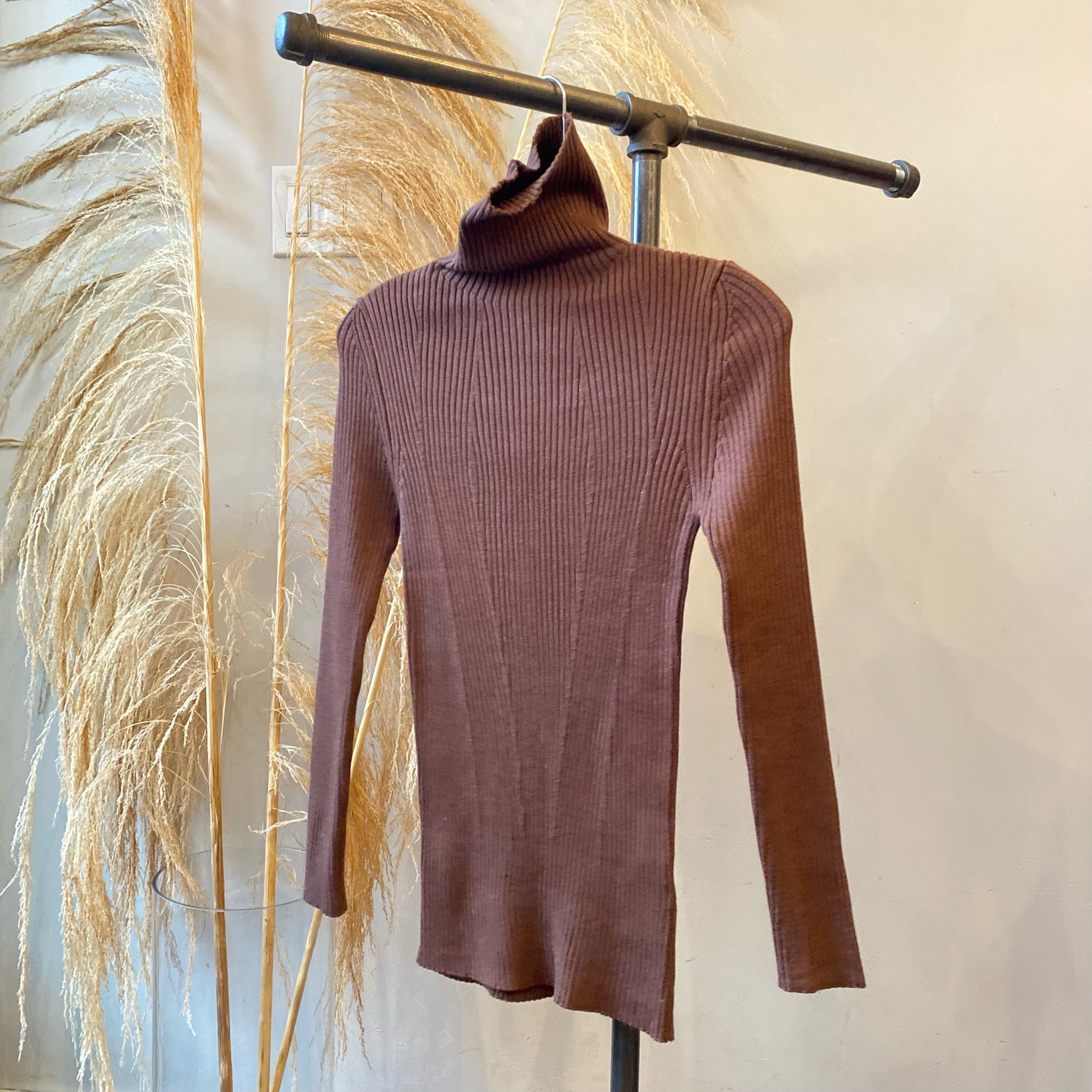 VIDAH Ribbed Turtleneck