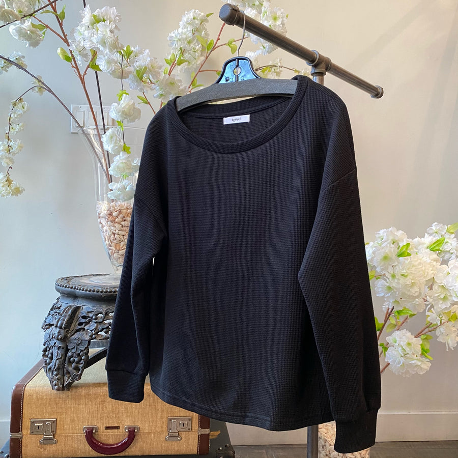 ETIENNE Scoop Neck Waffle Top