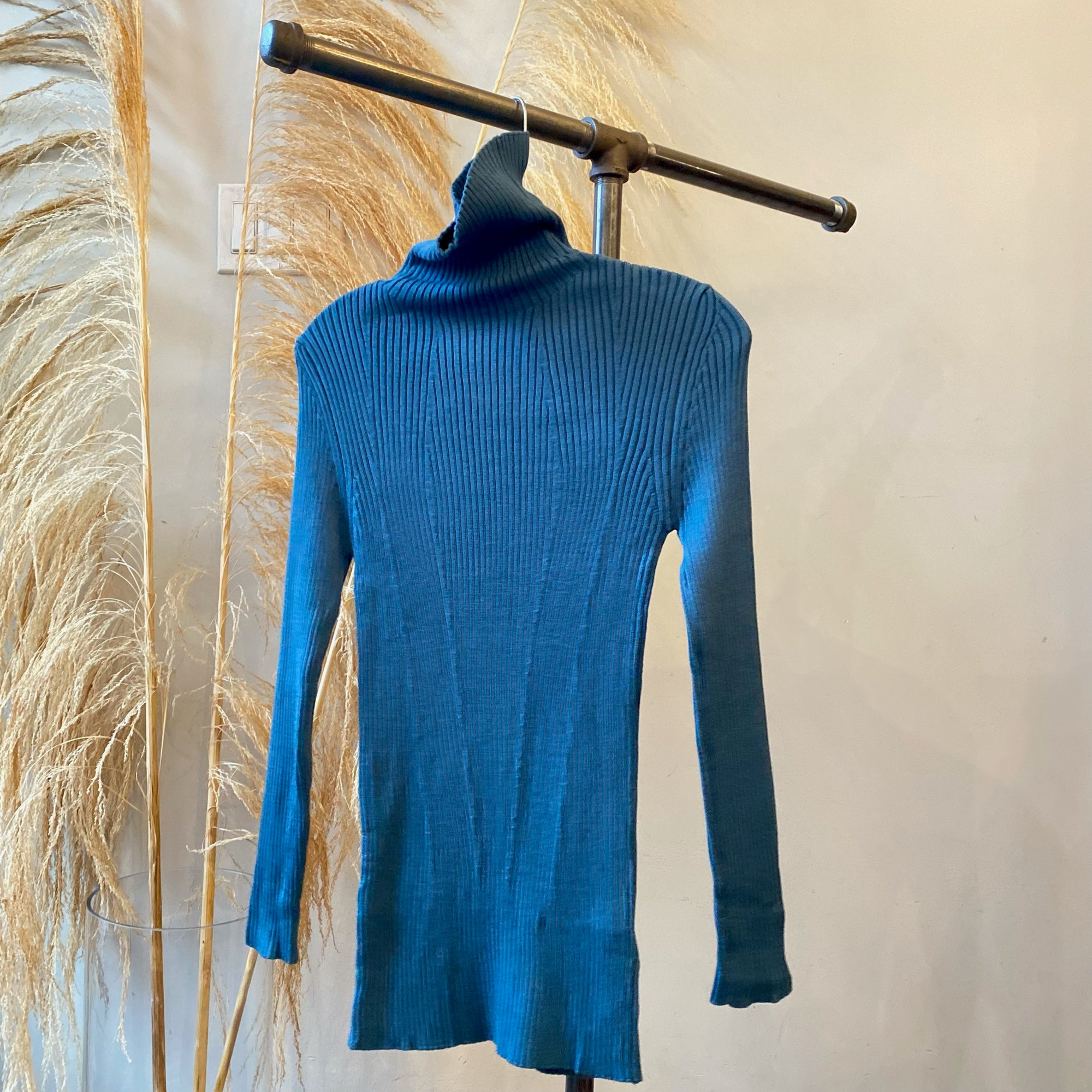 VIDAH Ribbed Turtleneck
